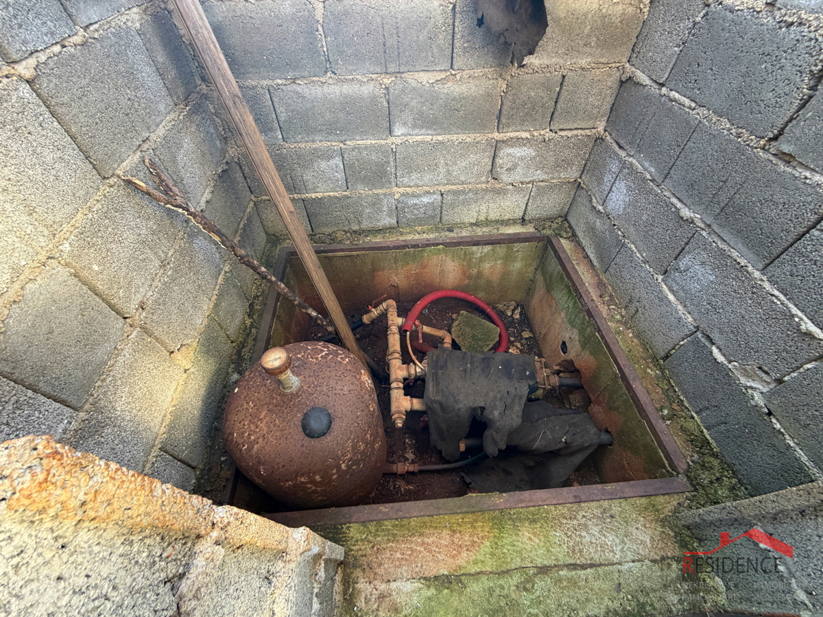 Pula, Monte Turco, zemljišče, elektrika, vodnjak