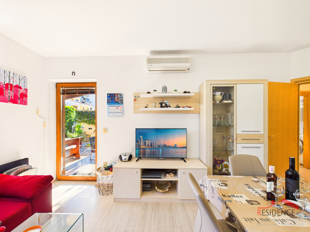 Ekskluzivna prodaja stanovanja z vrtom v Banjolah - Volme