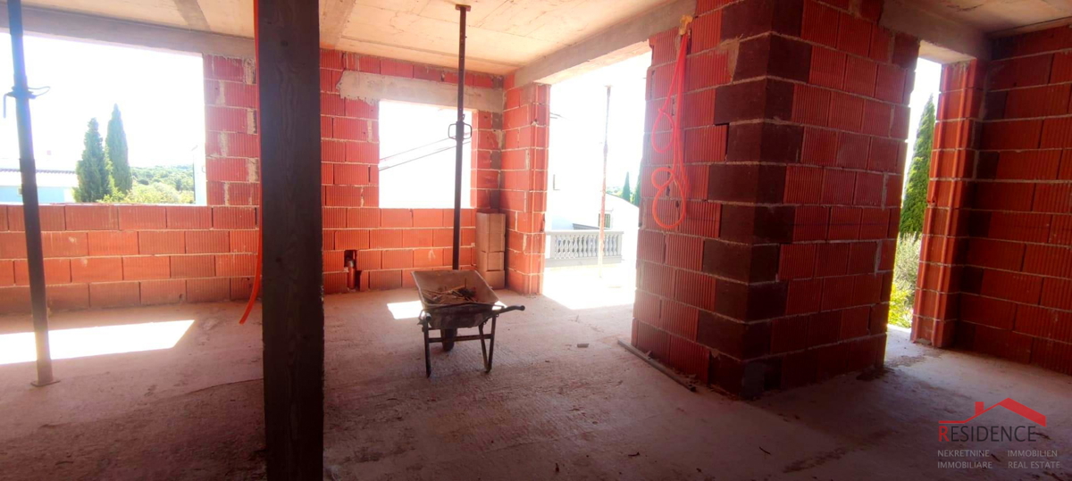 Medulin, apartma v drugem nadstropju, pogled na morje