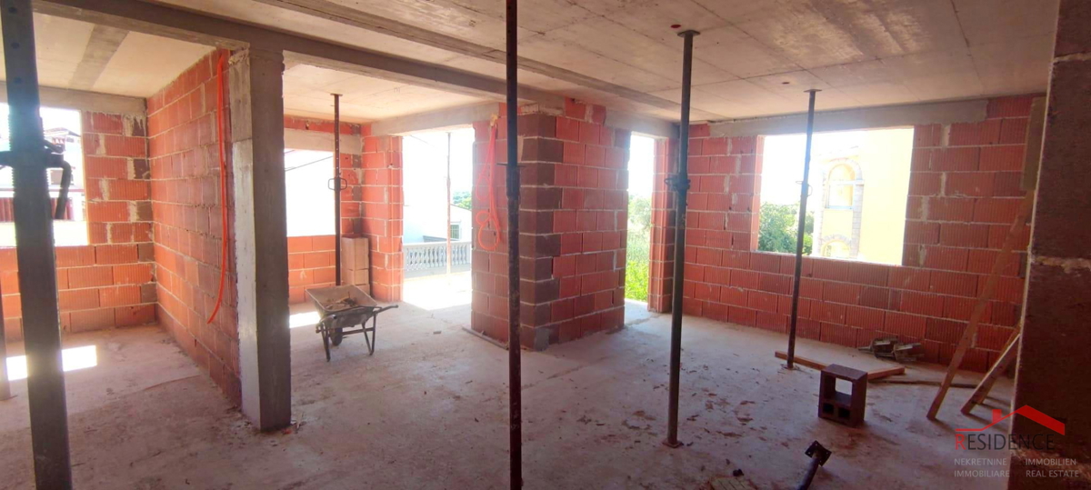 Medulin, apartma v drugem nadstropju, pogled na morje