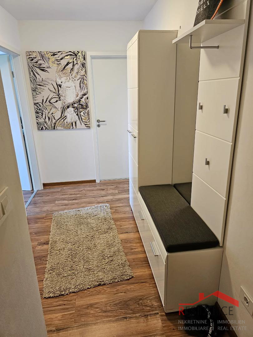 Vinkuran, apartma z 2 spalnicama, 200 metrov do morja