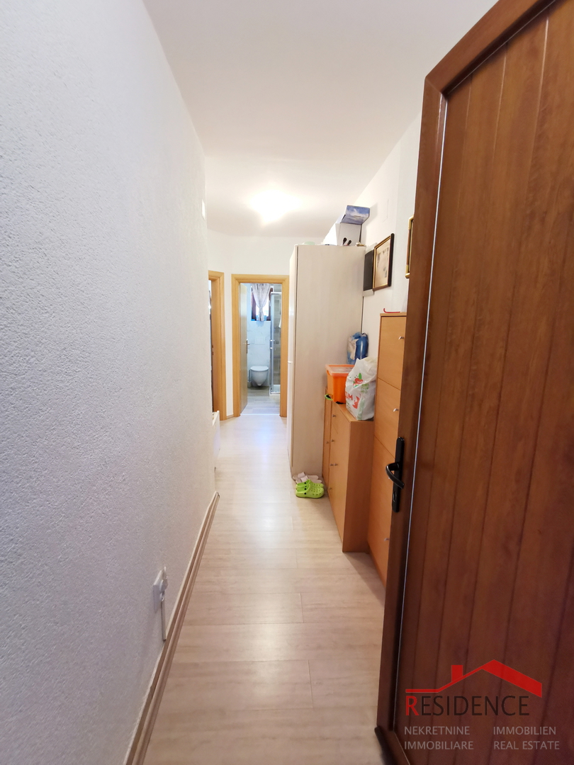 Banjole - Volme, apartma z vrtom, blizu morja