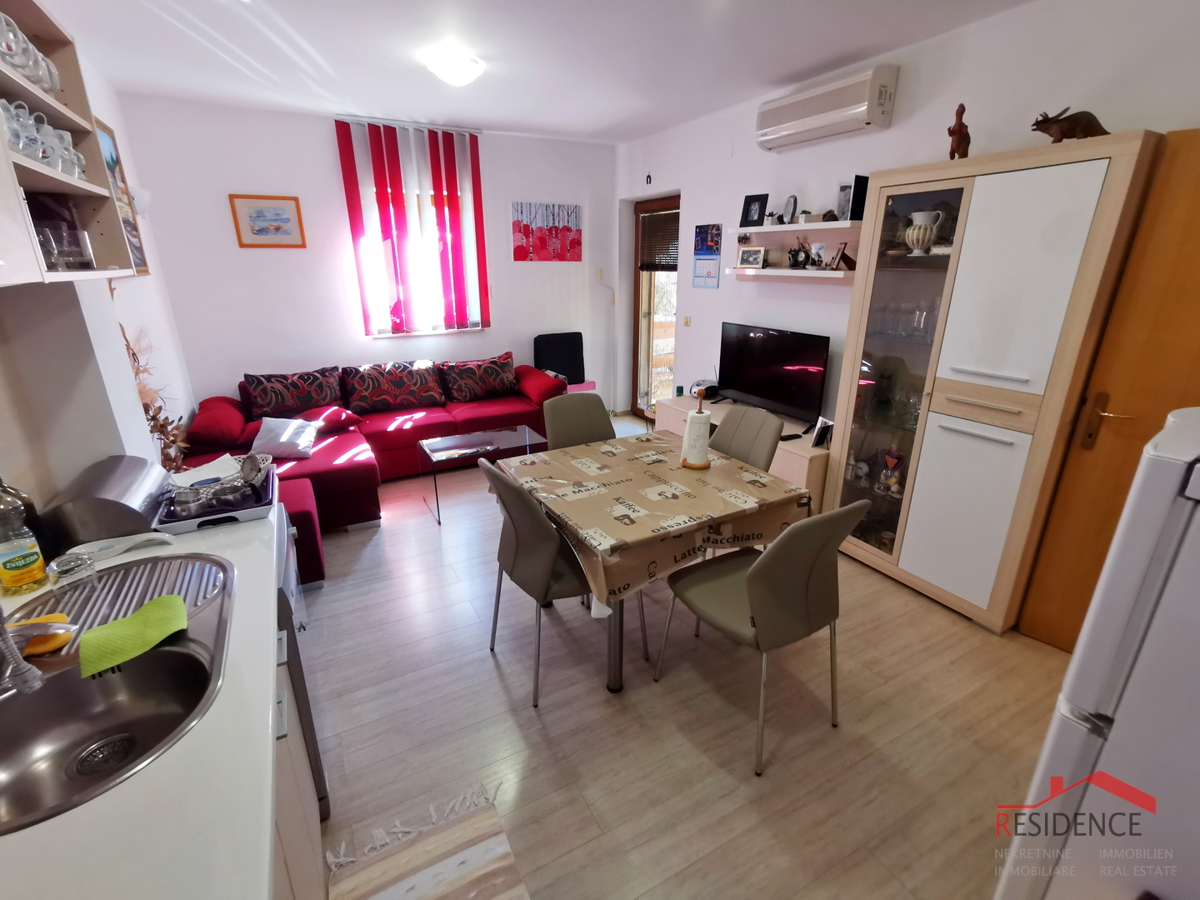 Banjole - Volme, apartma z vrtom, blizu morja