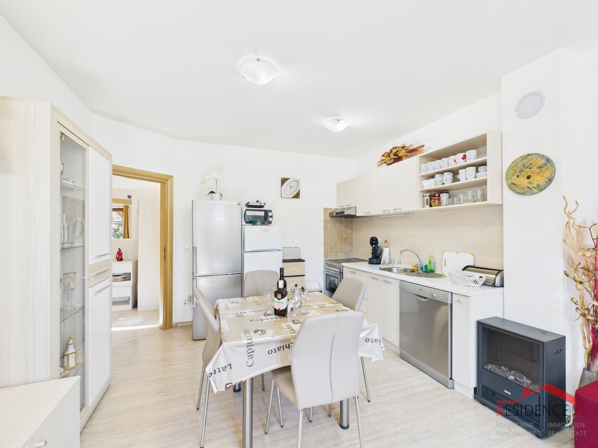 Ekskluzivna prodaja stanovanja z vrtom v Banjolah - Volme