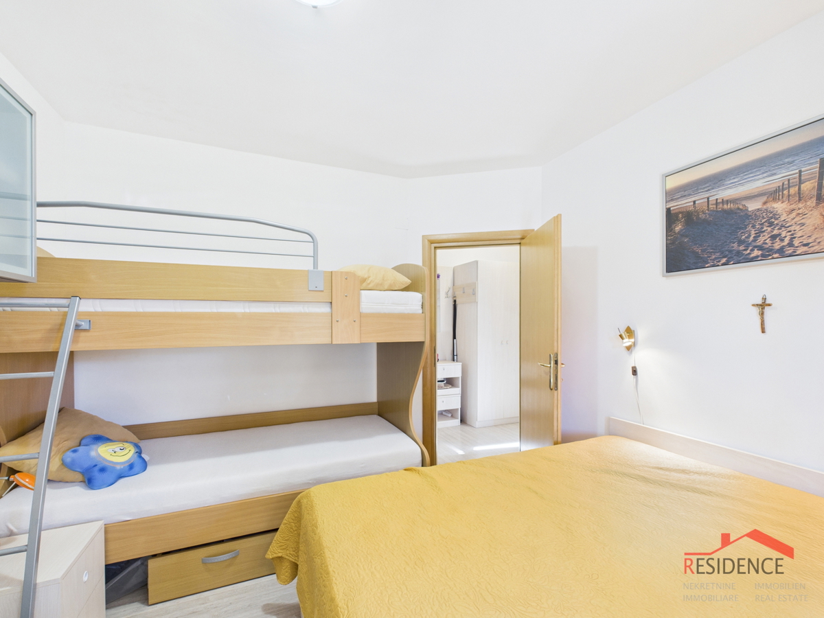 Ekskluzivna prodaja stanovanja z vrtom v Banjolah - Volme