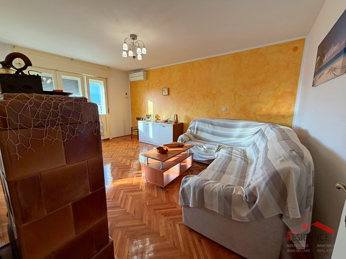 Pula, Kaštanjer, stanovanje v 2. nadstropju