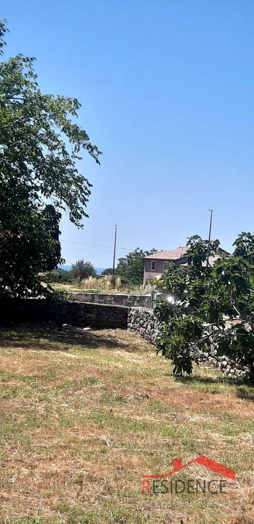 ROVINJSKO SELO, KAMNITA HIŠA ZA OBNOVO