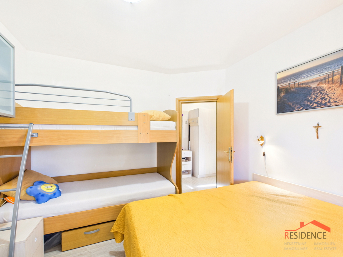 Ekskluzivna prodaja stanovanja z vrtom v Banjolah - Volme