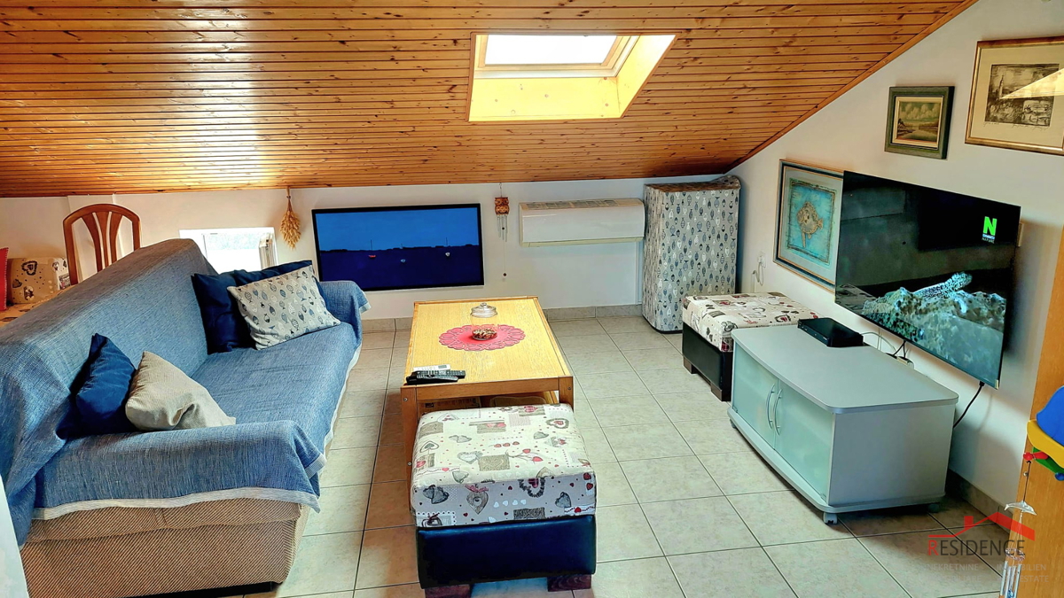 Apartma v Štinjanu s pogledom na morje