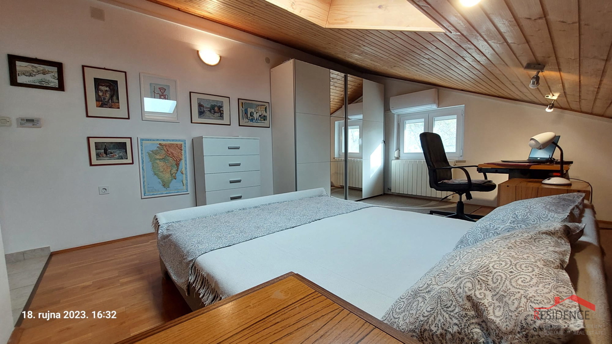 Apartma v Štinjanu s pogledom na morje