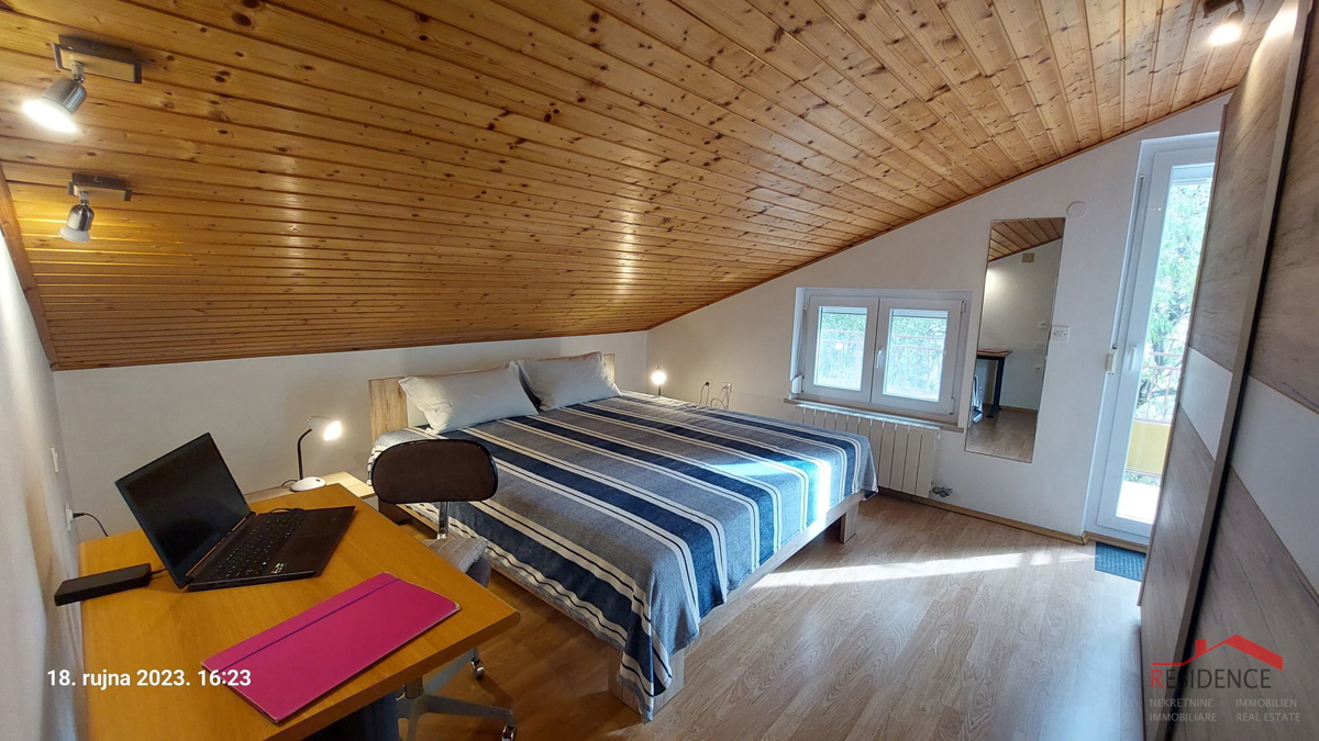 Apartma v Štinjanu s pogledom na morje