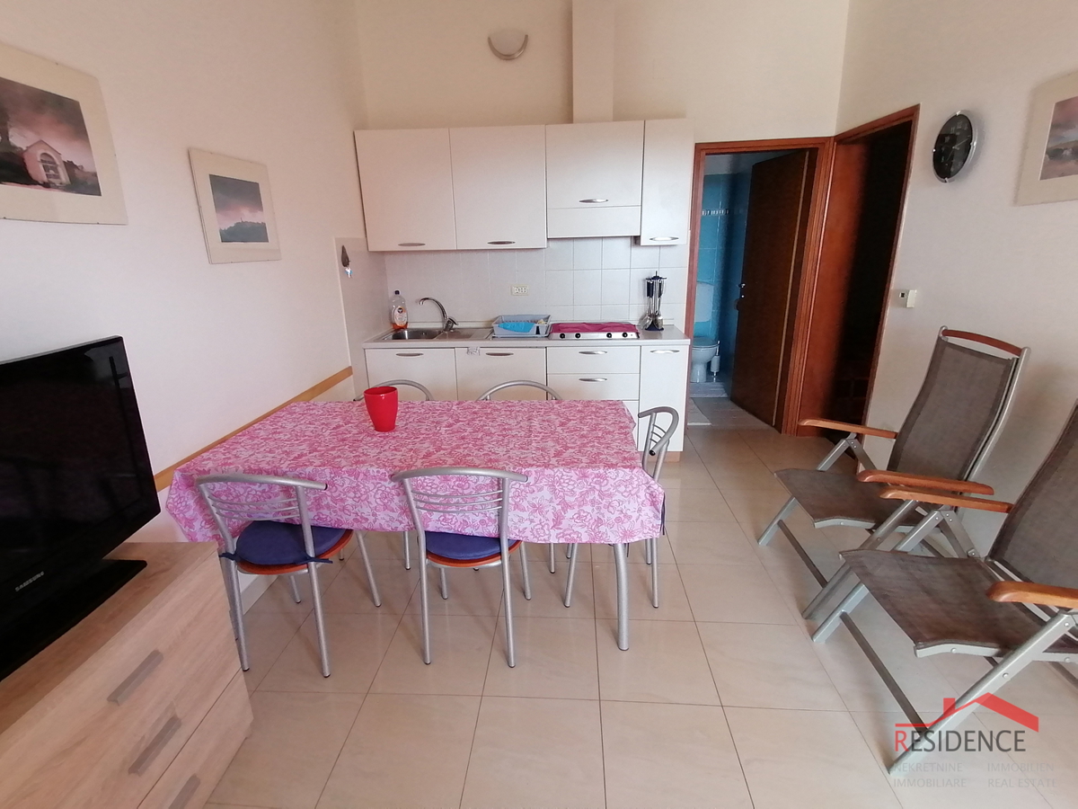 SAMOSTOJNA HIŠA V PREMANTURI, POGLED NA MORJE