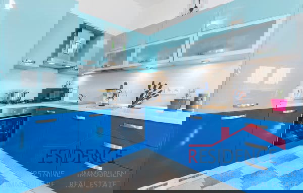 PULA- VERUDA PORAT, STANOVANJE V 2. NADSTROPJU, NOVOGRADNJA, DVOETAŽNO