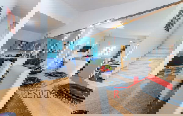 PULA- VERUDA PORAT, STANOVANJE V 2. NADSTROPJU, NOVOGRADNJA, DVOETAŽNO