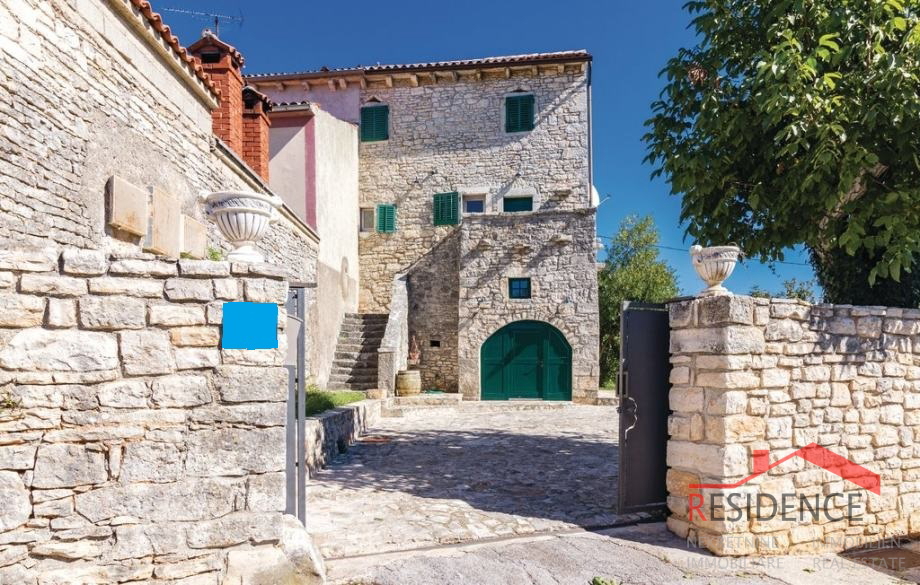 Svetvičenat-okolica, rustikalna počitniška hiša z bazenom