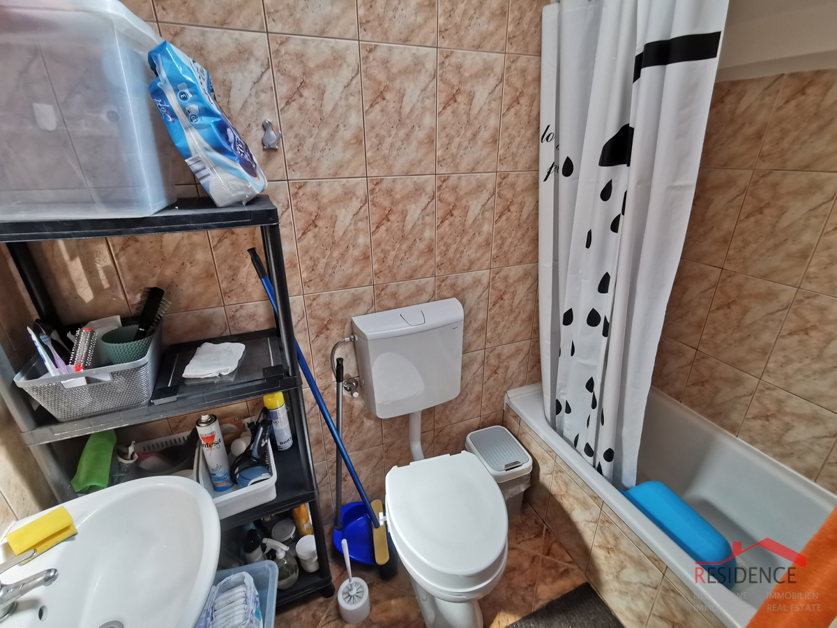 Pula, stanovanje v drugem nadstropju v bližini Arene