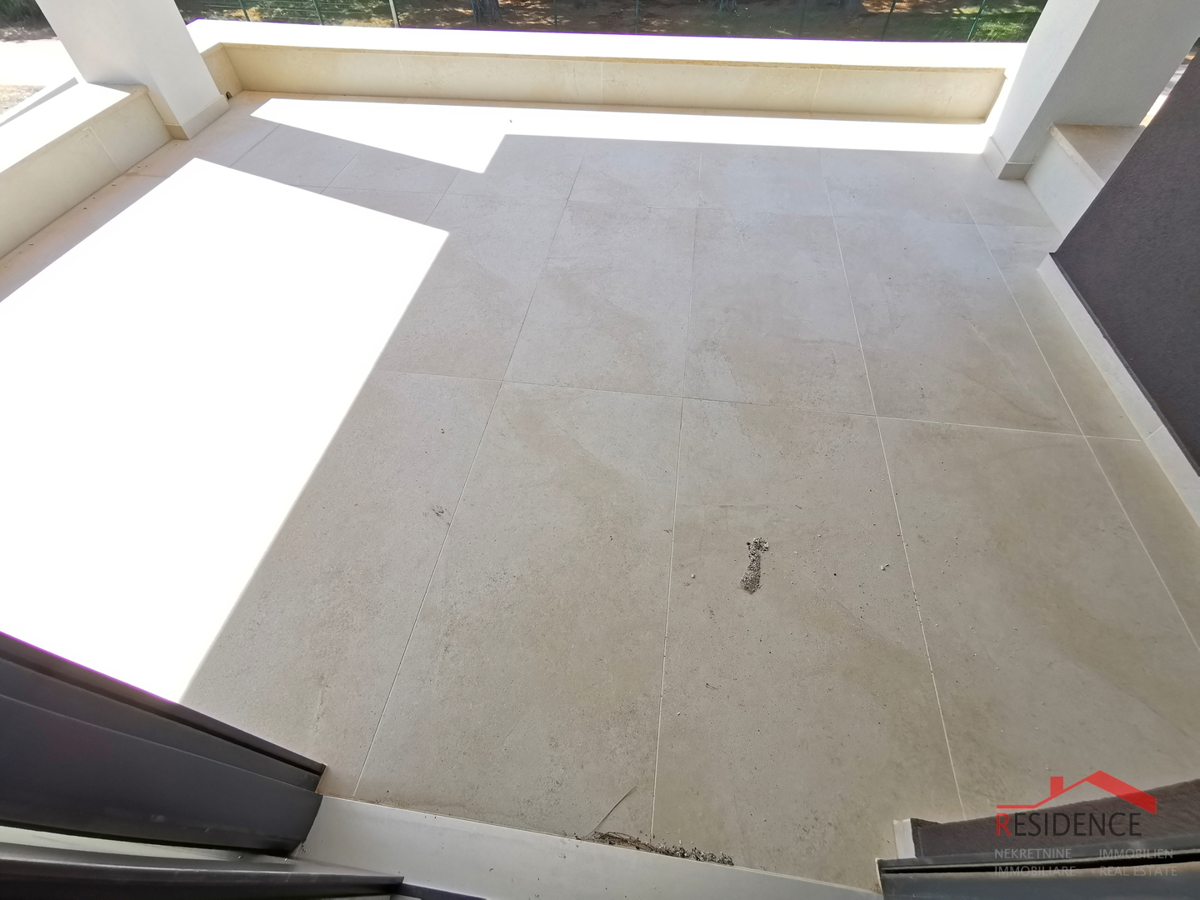 Medulin, novogradnja, stanovanje v 1. nadstropju, 3 spalnice