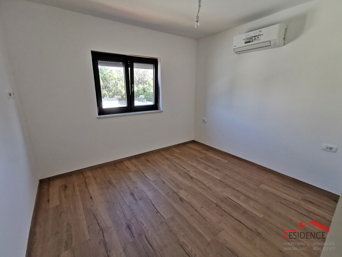 Medulin, novogradnja, stanovanje v 1. nadstropju, 3 spalnice