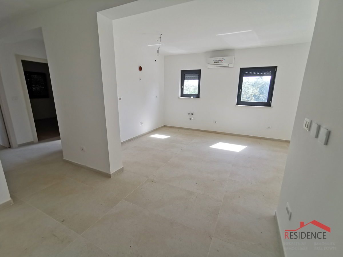 Medulin, novogradnja, stanovanje v 1. nadstropju, 3 spalnice