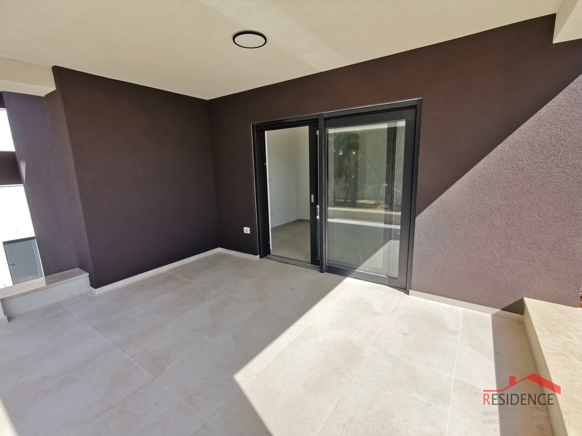 Medulin, novogradnja, stanovanje v 1. nadstropju, 3 spalnice