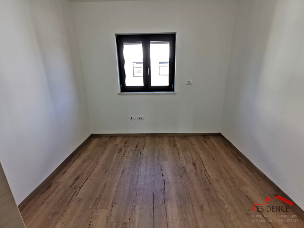 Medulin, novogradnja, stanovanje v 1. nadstropju, 3 spalnice