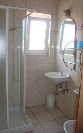 Medulin, hiša v 3 etažah s pogledom na morje