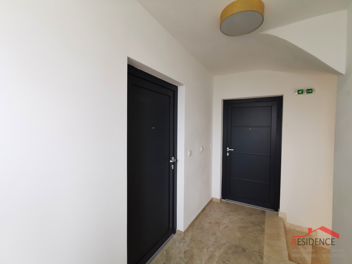 Medulin, samostojna hiša s 3 apartmaji, pogled na morje