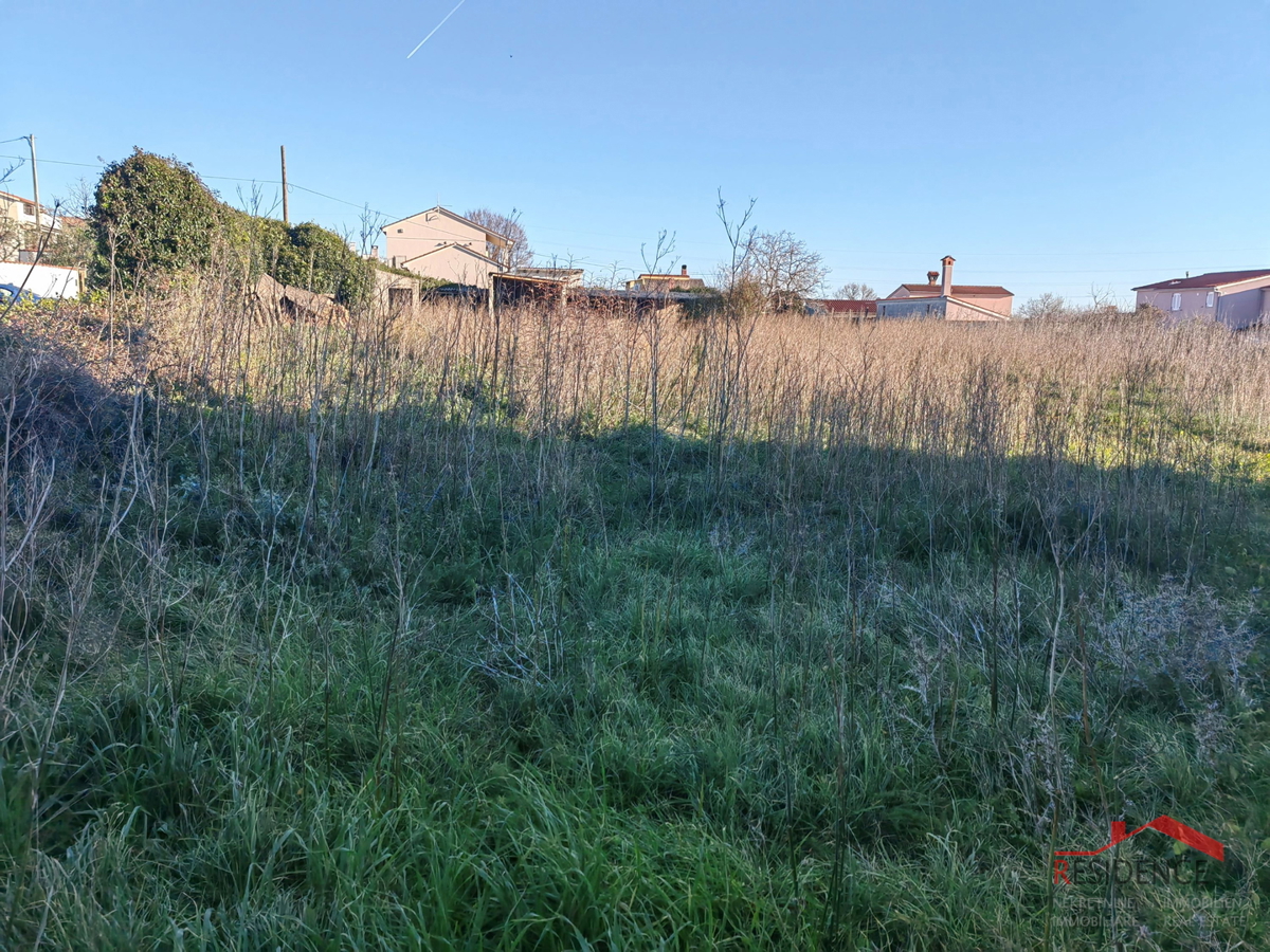 Zazidljivo zemljišče v Galižani, pogled na morje