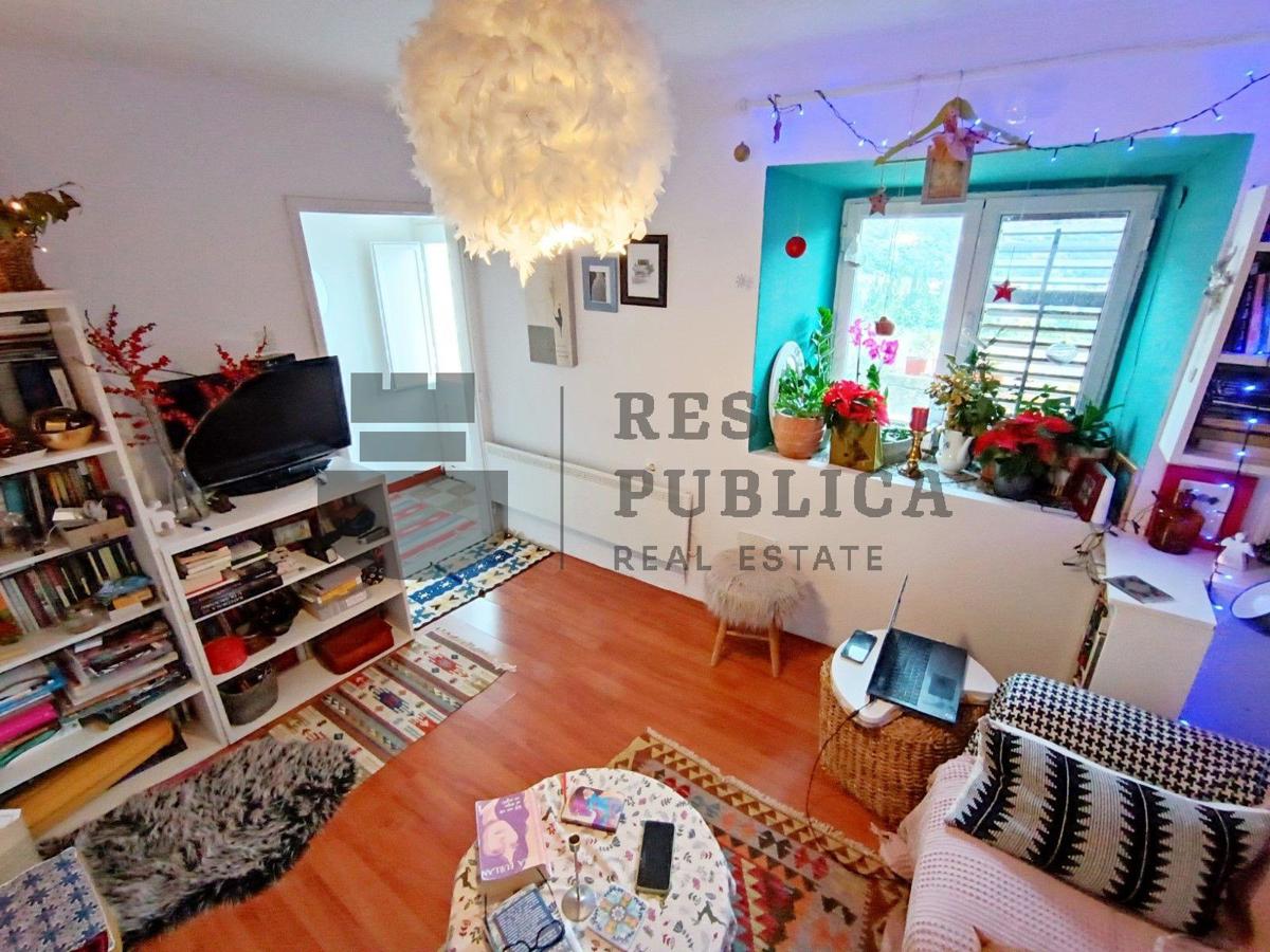 DVOJNA KUĆA U ZATONU - CIJENA NA UPIT