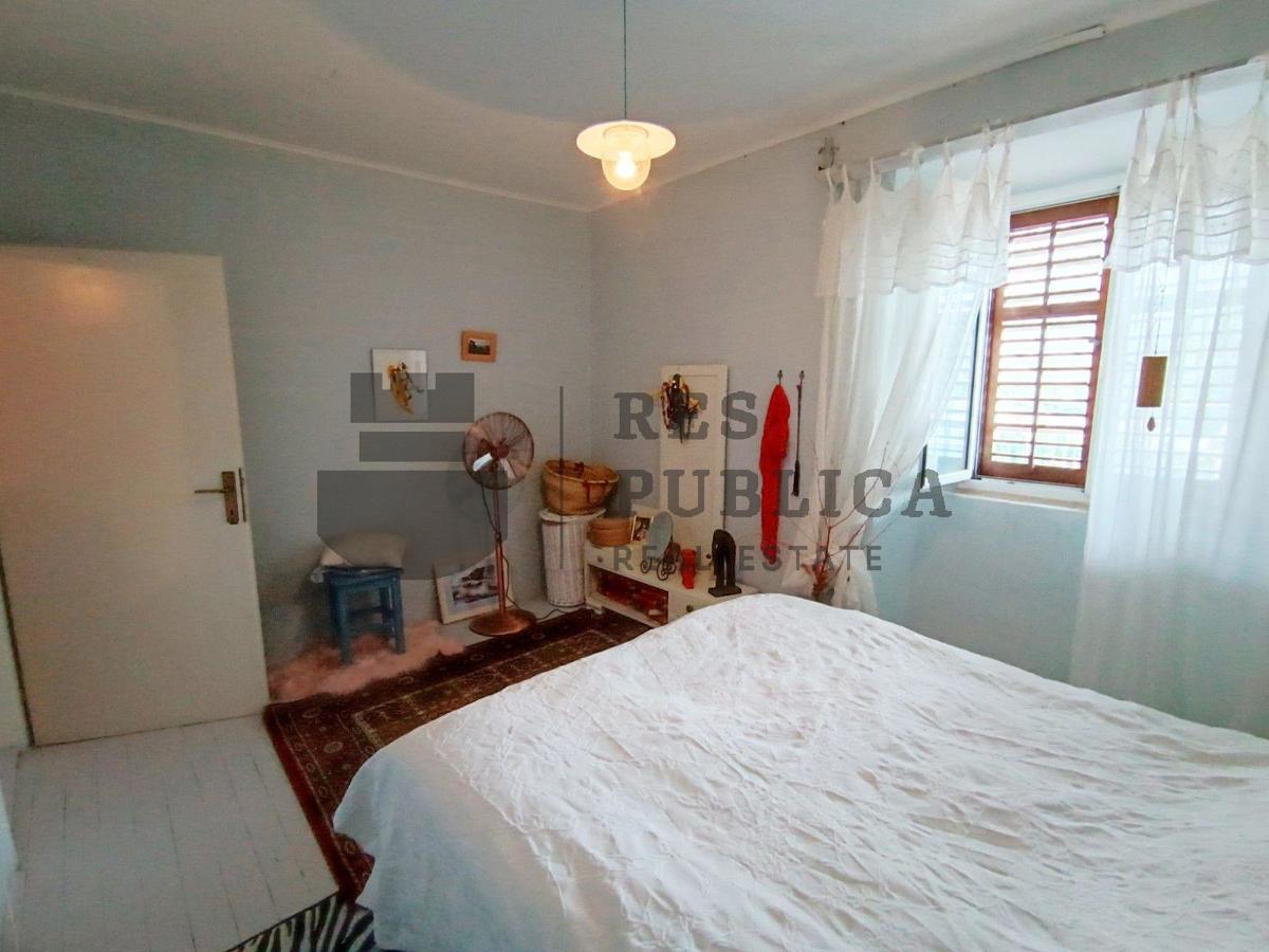 DVOJNA KUĆA U ZATONU - CIJENA NA UPIT