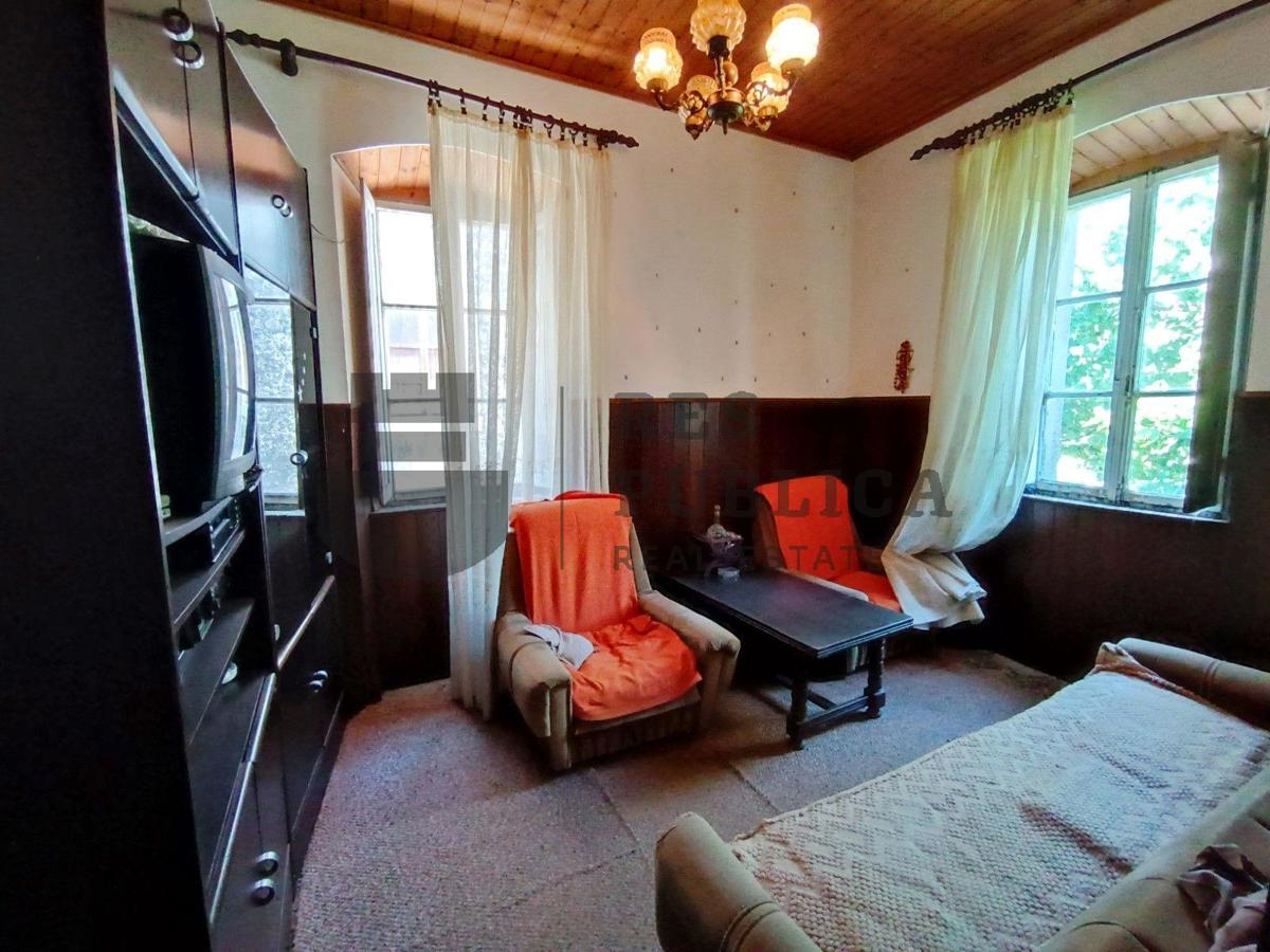 KAMENA KUĆA U SRCU PELJEŠCA - CIJENA NA UPIT