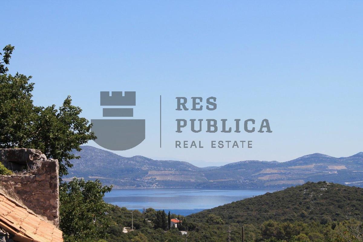 KAMENA KUĆA U SRCU PELJEŠCA - CIJENA NA UPIT