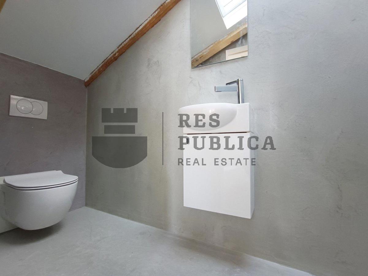 NOVOGRADNJA - MLINI - PROSTRANI PENTHOUSE