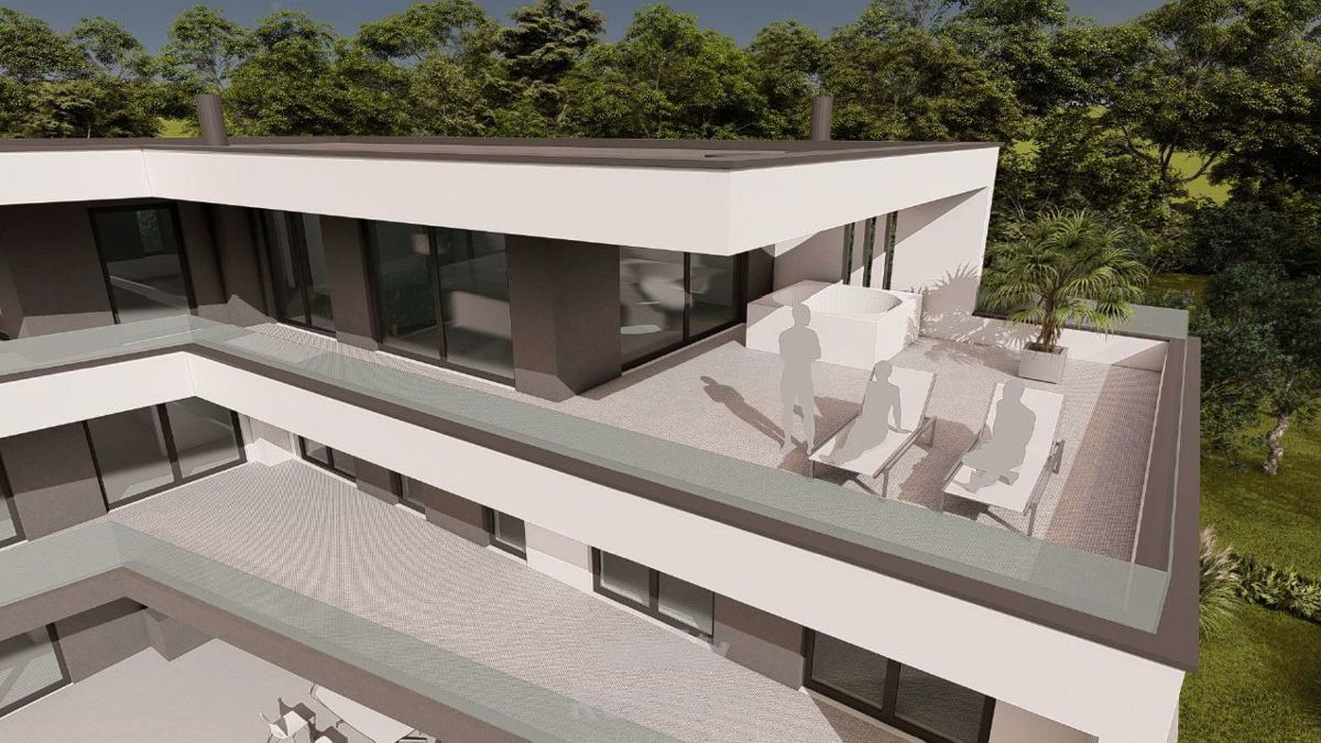 1 km od morja, z gradbenim dovoljenjem in plačanim komunalnim prispevkom za VILO