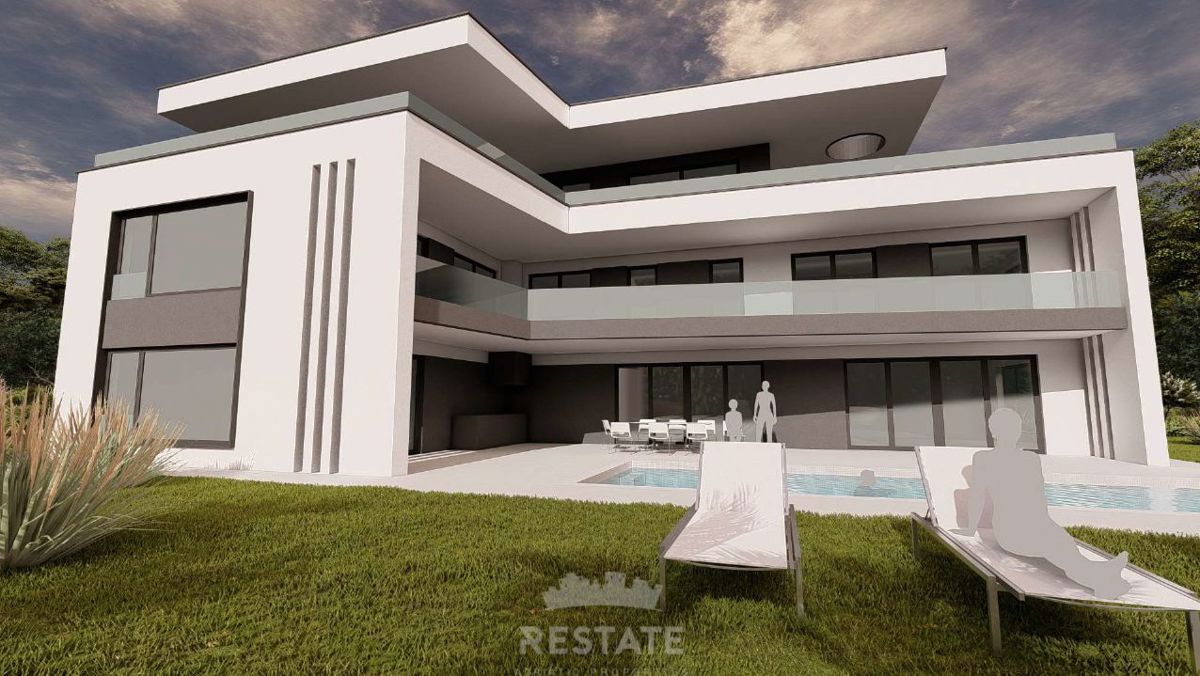 1 km od morja, z gradbenim dovoljenjem in plačanim komunalnim prispevkom za VILO