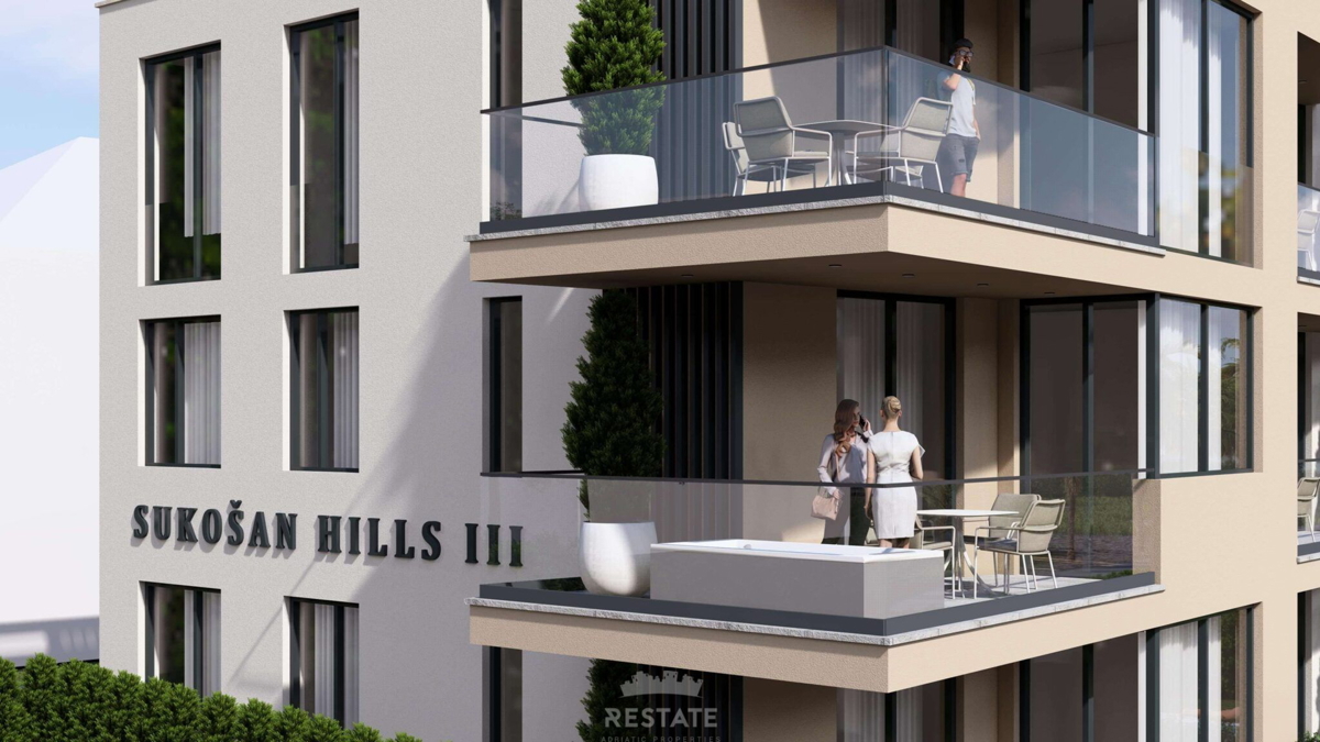 SUKOŠAN pri Zadru - Prva vrsta ob morju