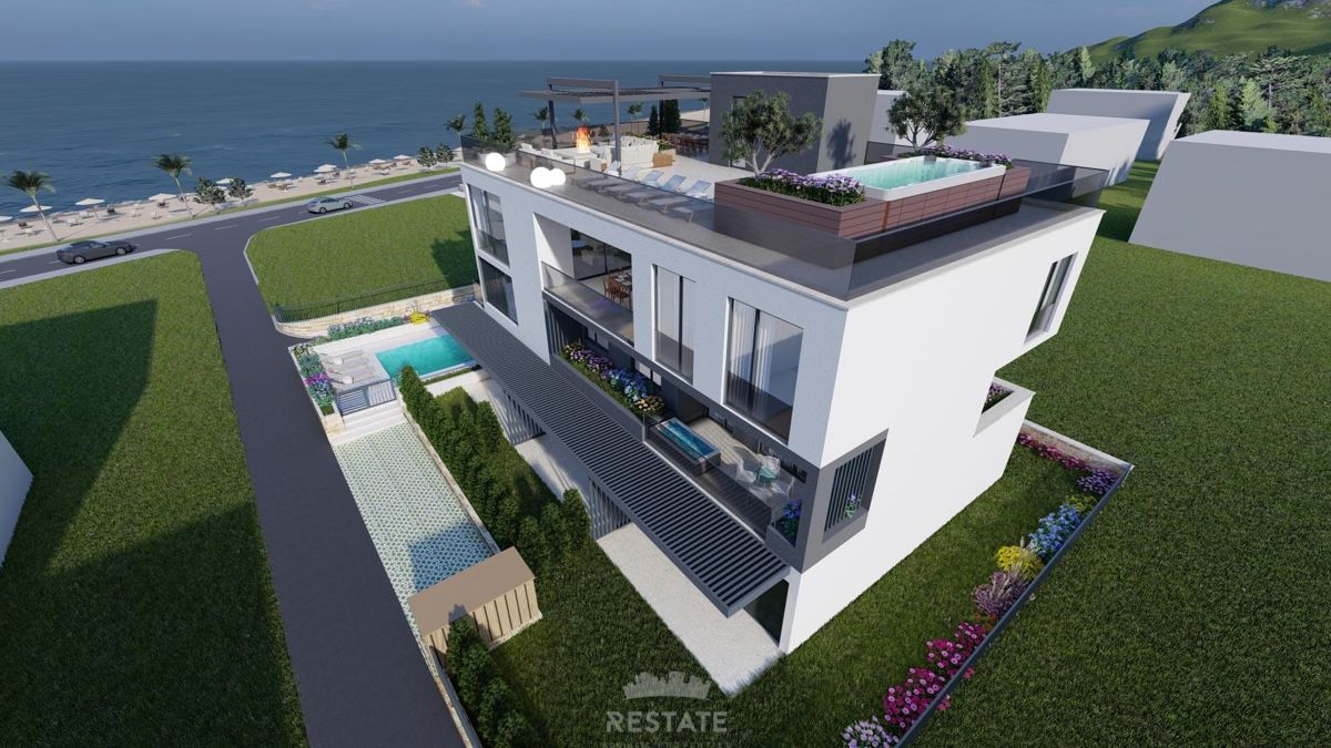 SUKOŠAN pri Zadru - Prva vrsta ob morju