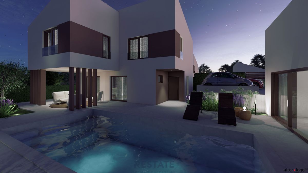 še 3 gradb. parcele - le 8km iz Vodnjana