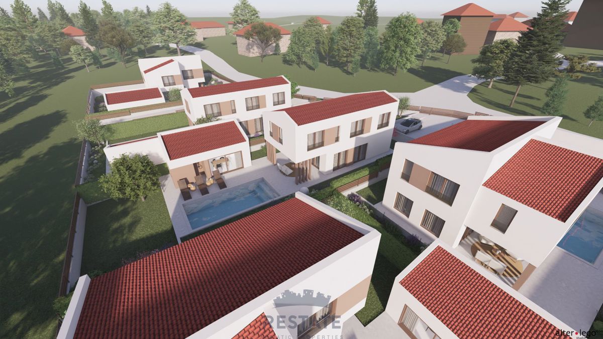 še 3 gradb. parcele - le 8km iz Vodnjana