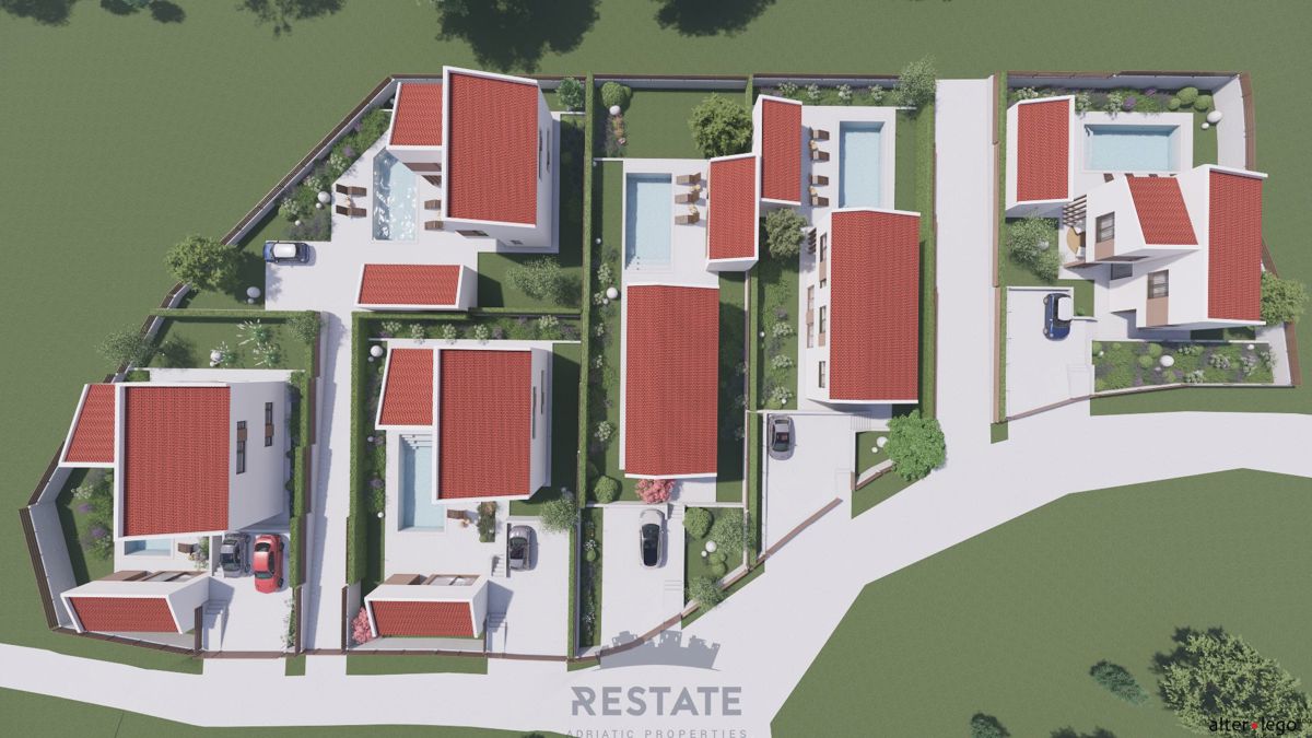 še 3 gradb. parcele - le 8km iz Vodnjana