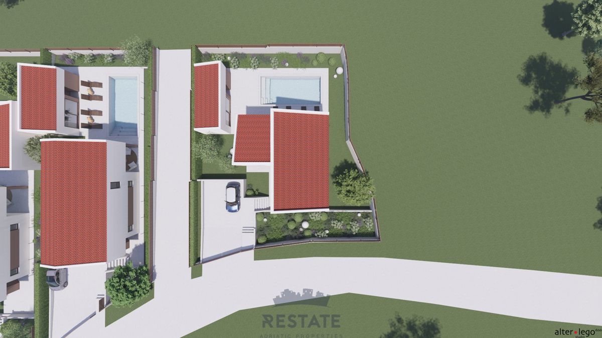 še 3 gradb. parcele - le 8km iz Vodnjana