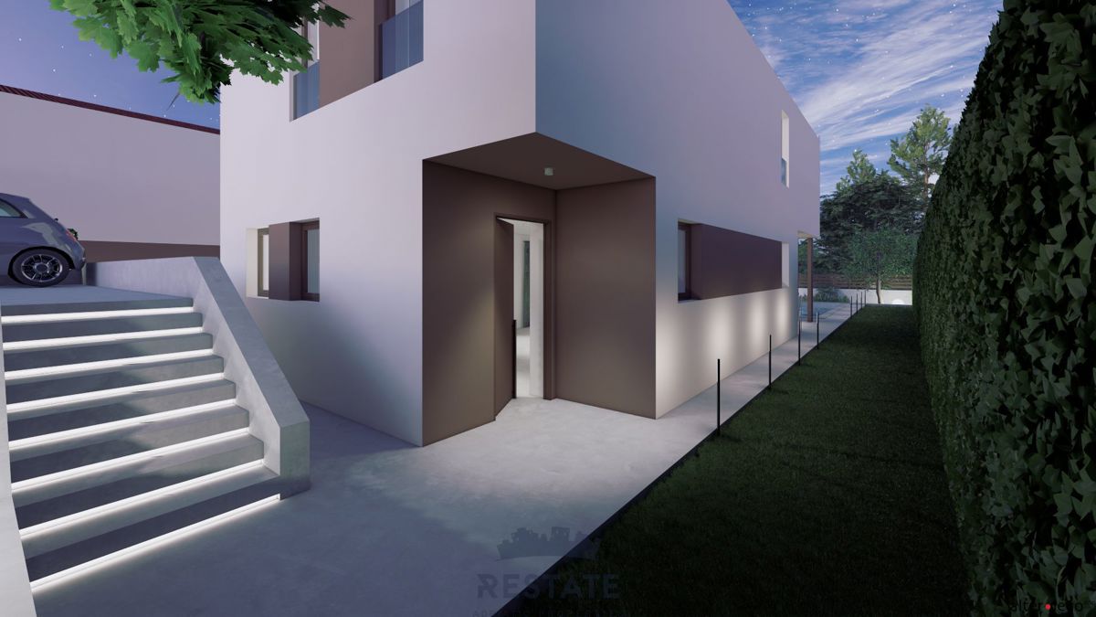 še 3 gradb. parcele - le 8km iz Vodnjana