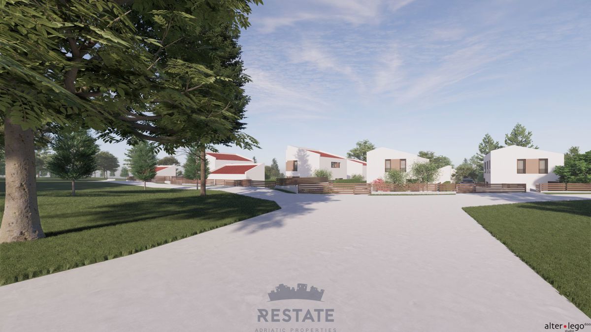 še 3 gradb. parcele - le 8km iz Vodnjana