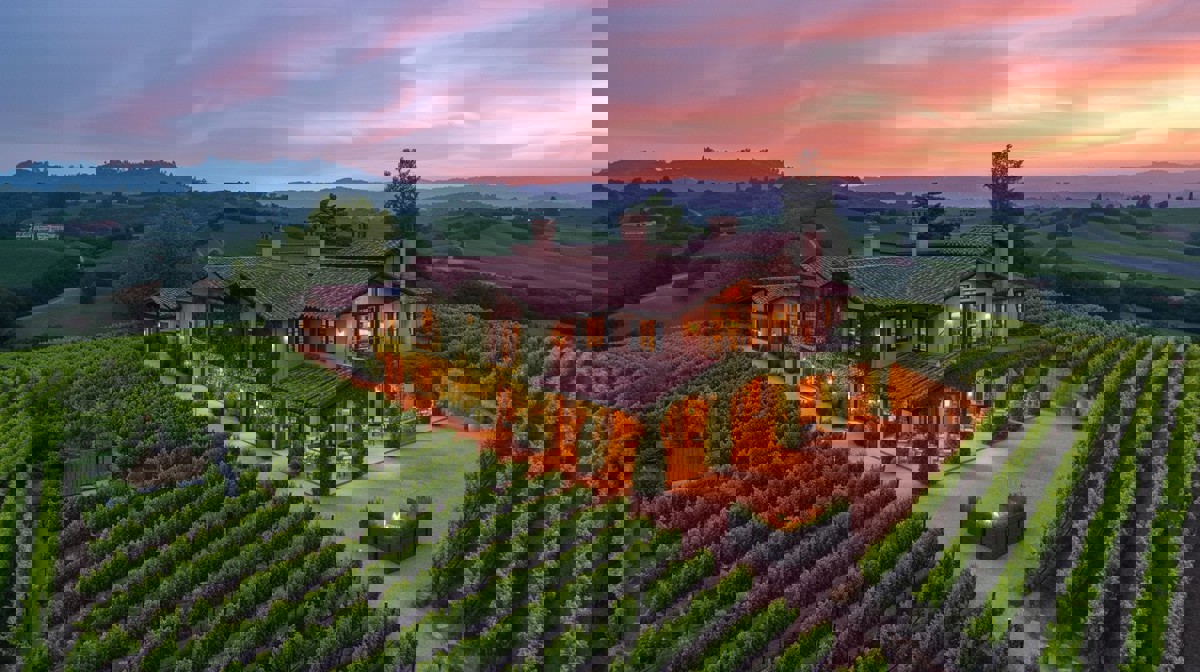 OGROMNA POSEST - ZA INVESTICIJO, TURISTIČNE NAMENE