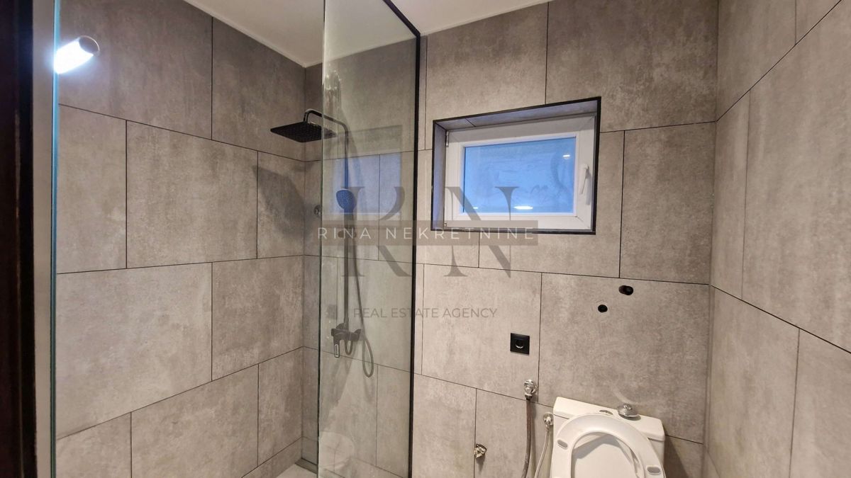 Hiša Jablanovec, Zaprešić - Okolica, Stubička ulica , 200m2