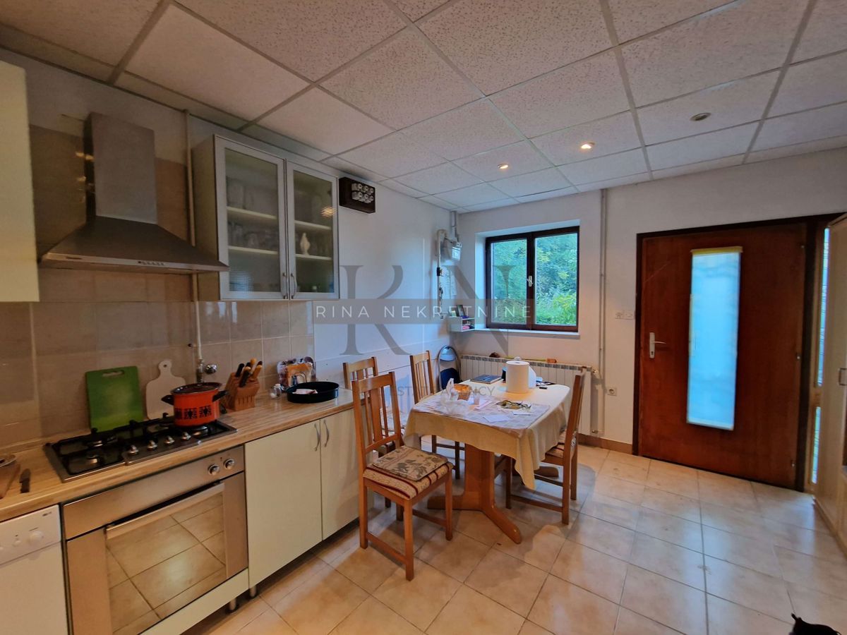 Hiša Jablanovec, Zaprešić - Okolica, Stubička ulica , 200m2