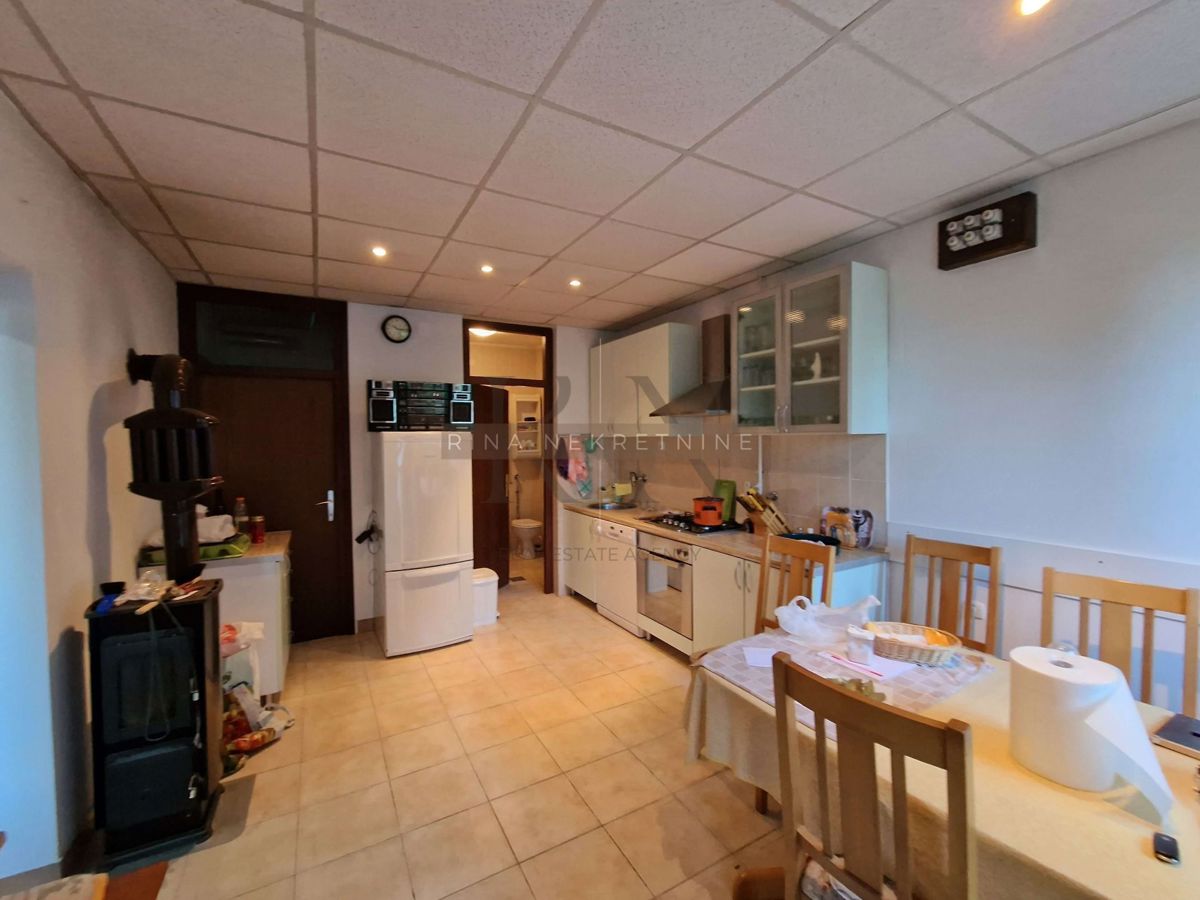 Hiša Jablanovec, Zaprešić - Okolica, Stubička ulica , 200m2