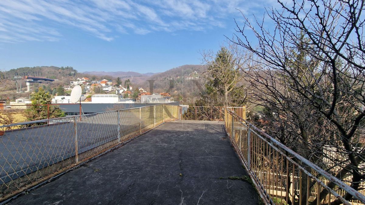 Hiša Gračani, Podsljeme, gračani, 270,35m2