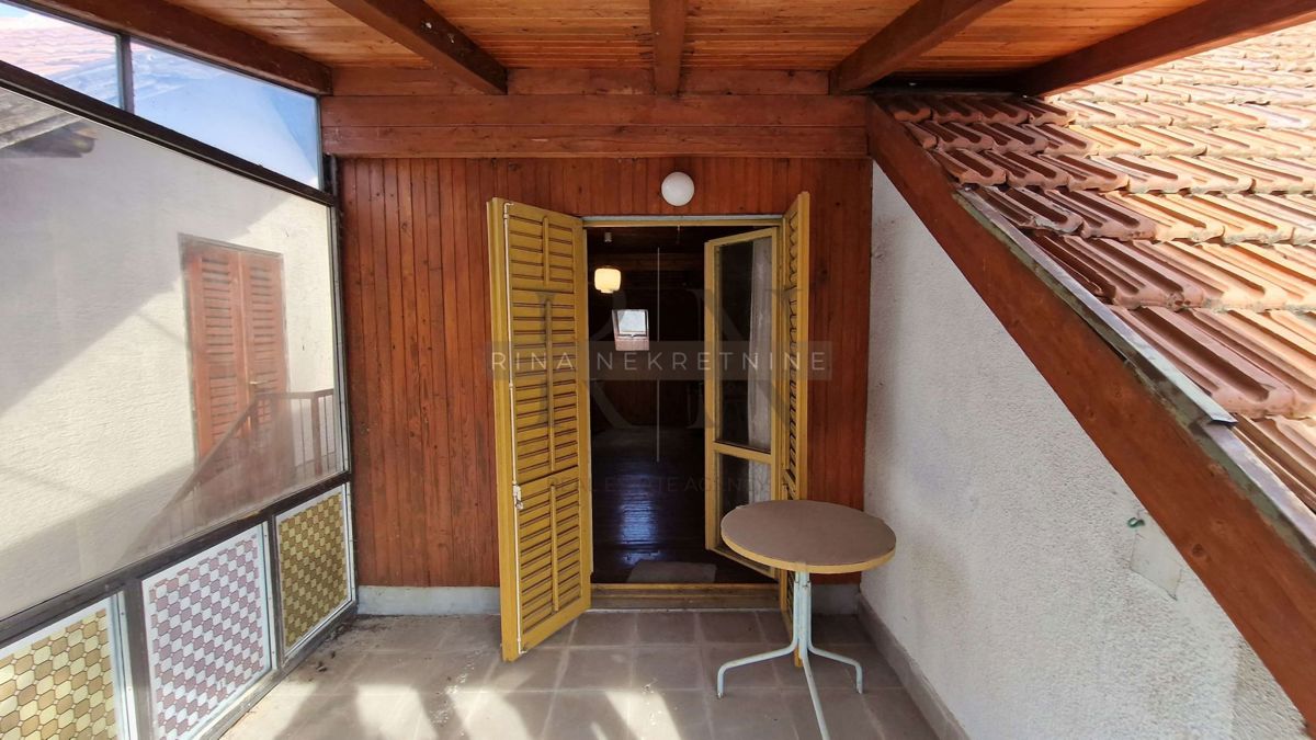 Hiša Gračani, Podsljeme, gračani, 270,35m2