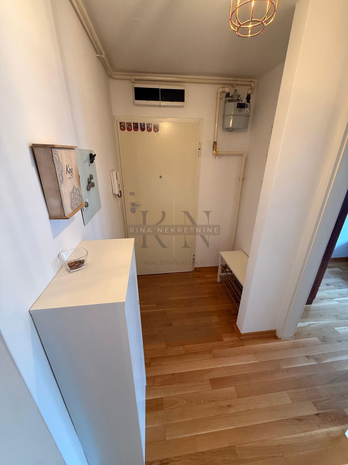 Zagreb - Lanišče - 3-sobno stanovanje na odlični lokaciji